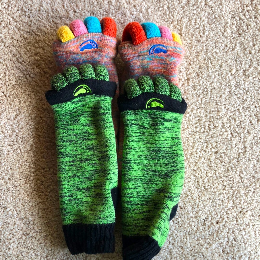 HappyFeet foot alignment socks